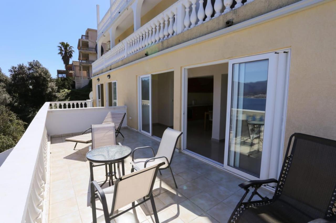 Mountain Bay Views Apartments Нивице Экстерьер фото