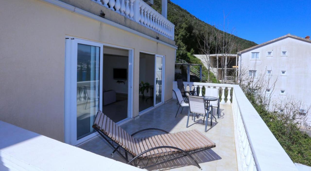 Mountain Bay Views Apartments Нивице Экстерьер фото
