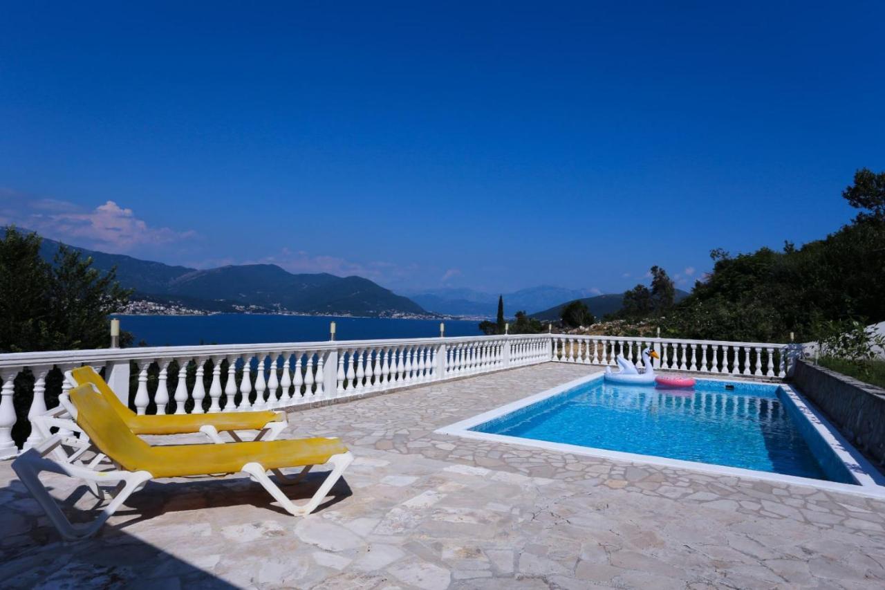 Mountain Bay Views Apartments Нивице Экстерьер фото