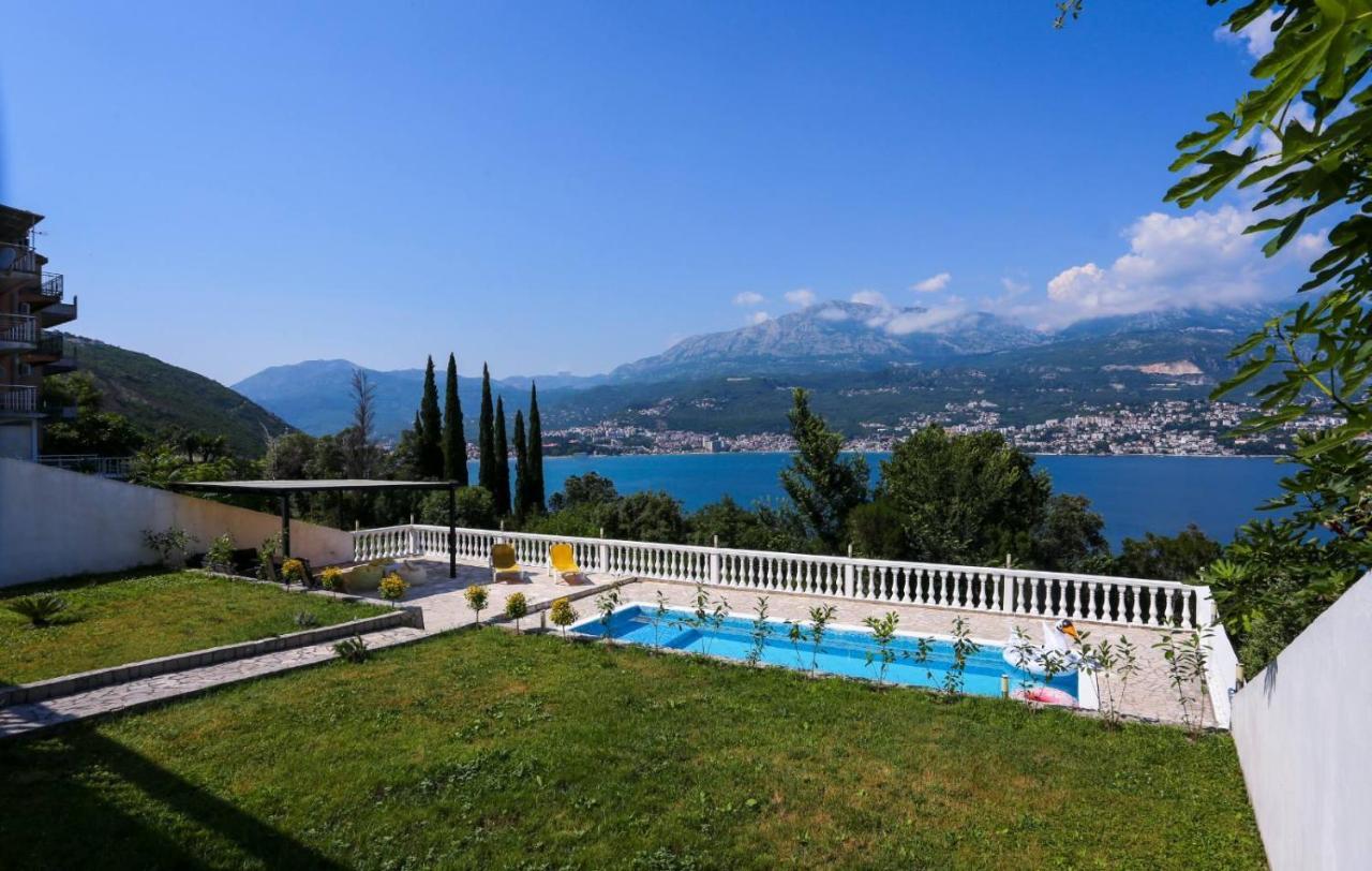 Mountain Bay Views Apartments Нивице Экстерьер фото